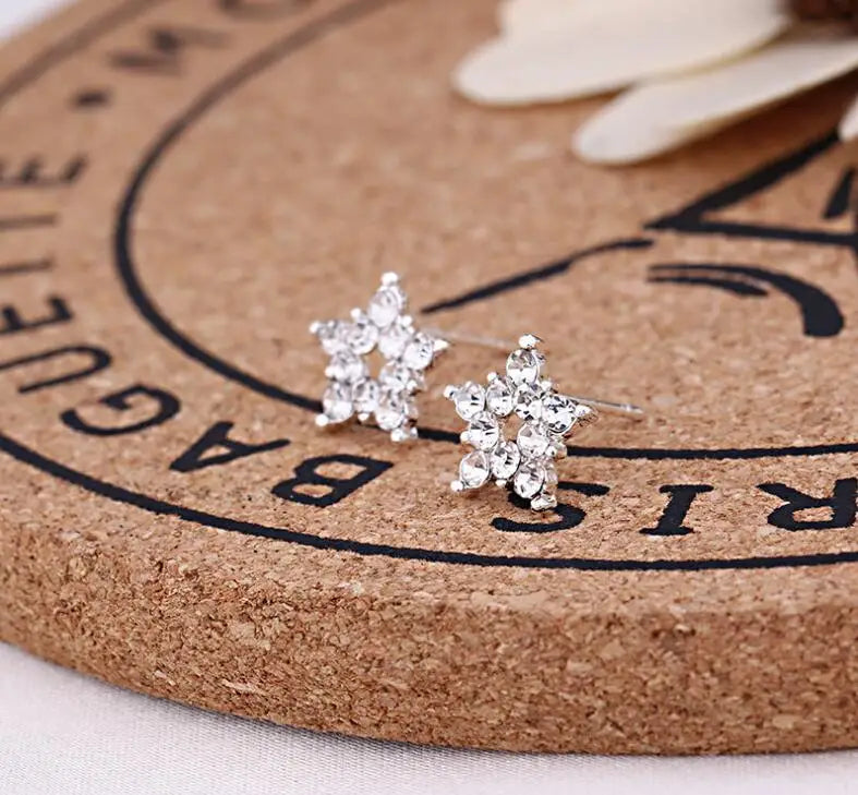 Cute Pearl Earrings for Women – Animal & Floral Fashion Jewelry