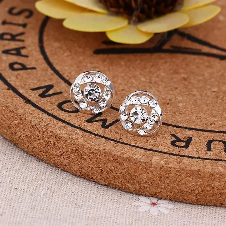 Cute Pearl Earrings for Women – Animal & Floral Fashion Jewelry