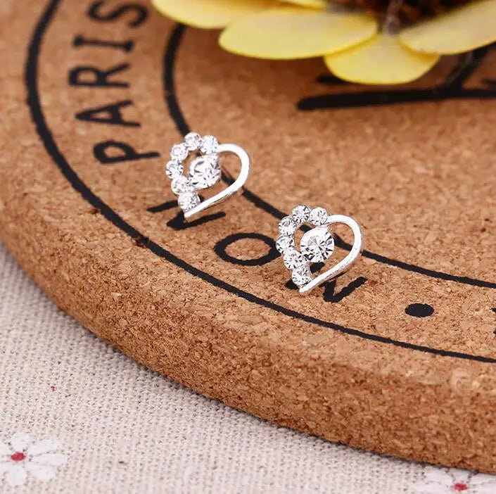 Cute Pearl Earrings for Women – Animal & Floral Fashion Jewelry