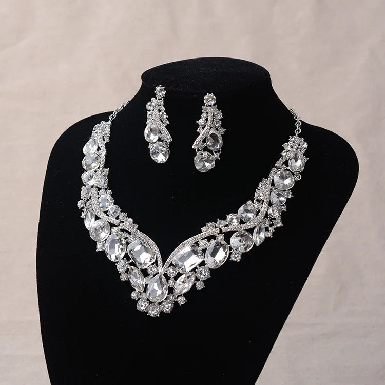 Luxury Rhinestone Bridal Jewelry Set – Statement Necklace & Earrings