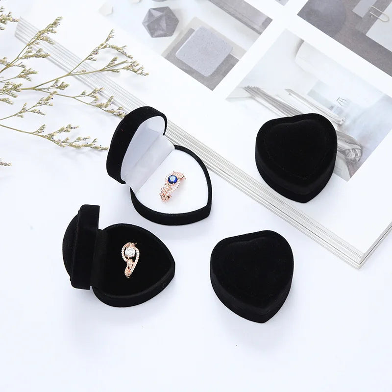 Velvet Heart Jewelry Box | Elegant Packaging for Rings & Necklaces