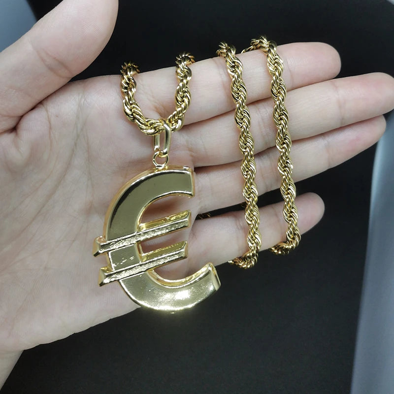 Euro Pattern Pendant Necklace – African Costume Jewelry for Women