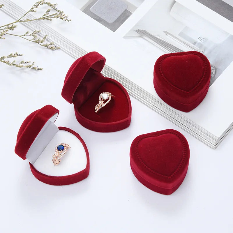 Velvet Heart Jewelry Box | Elegant Packaging for Rings & Necklaces