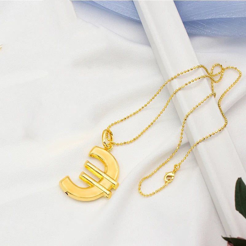 Euro Pattern Pendant Necklace – African Costume Jewelry for Women