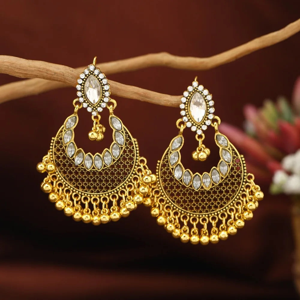 Palace Style Earrings – Retro Hollow Carved Ethnic Jewelry