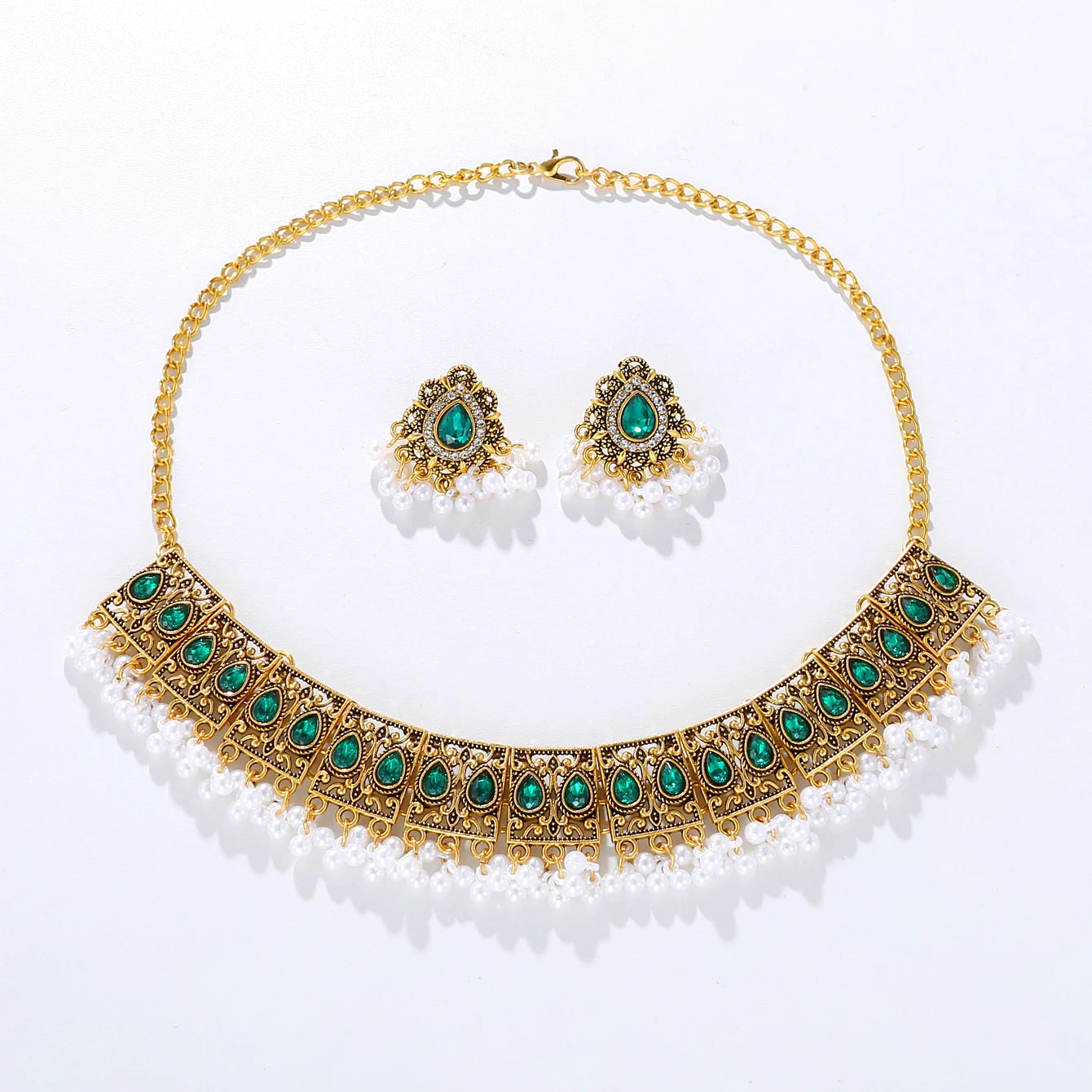 Antique Gold Indian Jewelry Set – Ethnic Bridal Necklace & Earrings