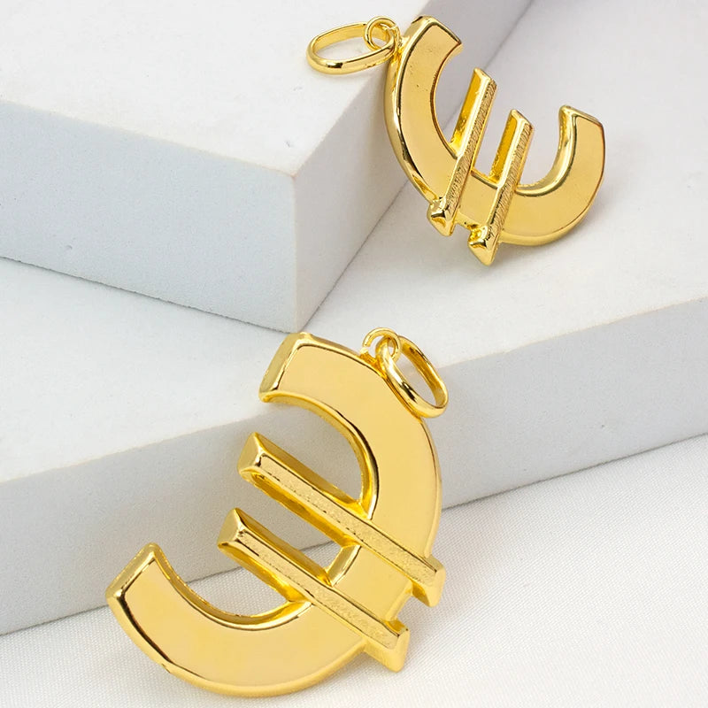 Euro Pattern Pendant Necklace – African Costume Jewelry for Women