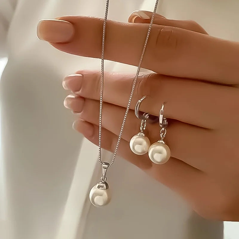 Exquisite Pearl Jewelry Set for Women – 3-Piece Bridal Accessories