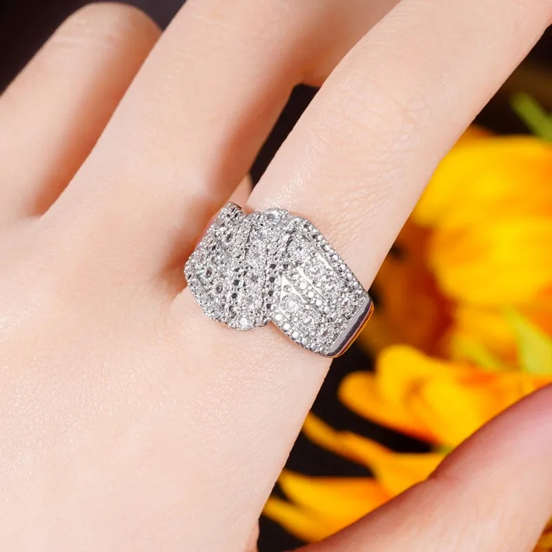 Gorgeous Silver Wedding Ring – Elegant Anniversary Jewelry for Women