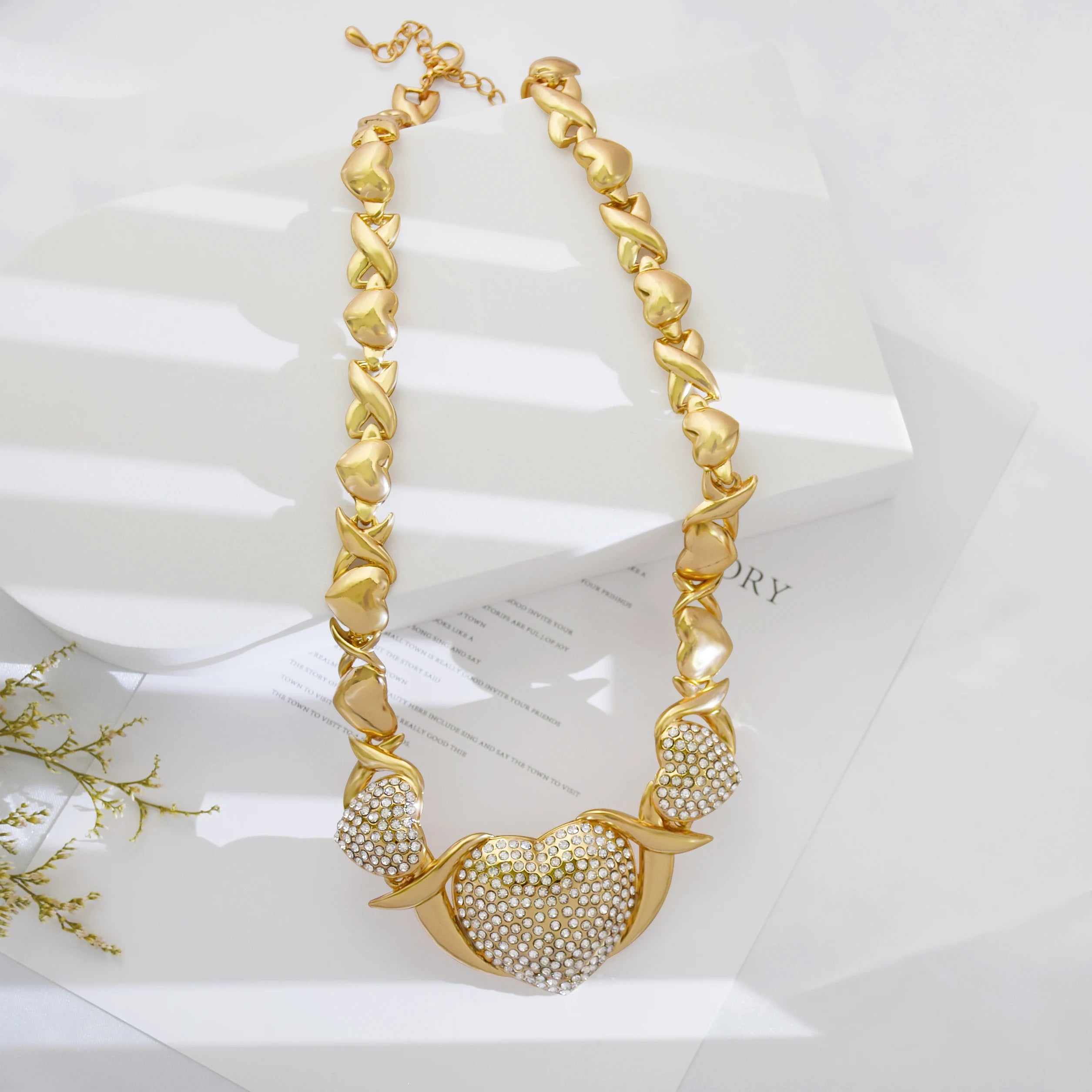 XOXO Heart Jewelry Set – Elegant Necklace & Earrings for Women