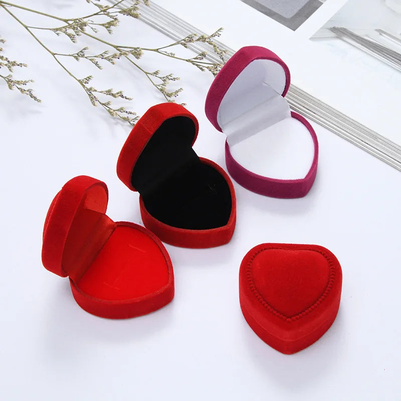 Velvet Heart Jewelry Box | Elegant Packaging for Rings & Necklaces