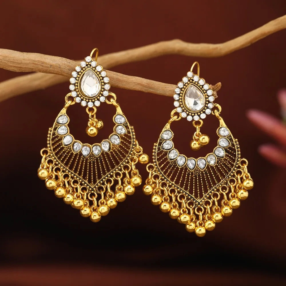 Palace Style Earrings – Retro Hollow Carved Ethnic Jewelry