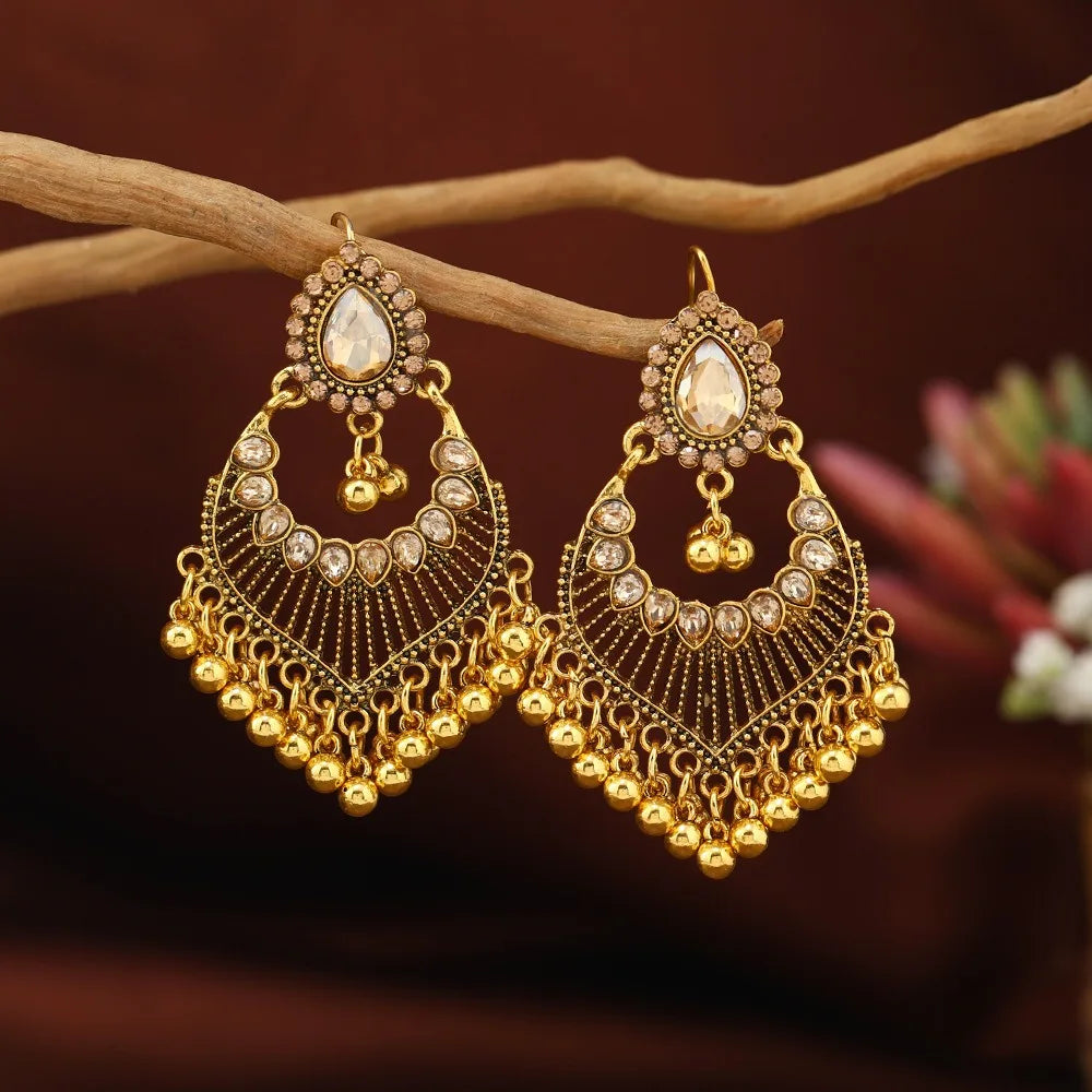 Palace Style Earrings – Retro Hollow Carved Ethnic Jewelry