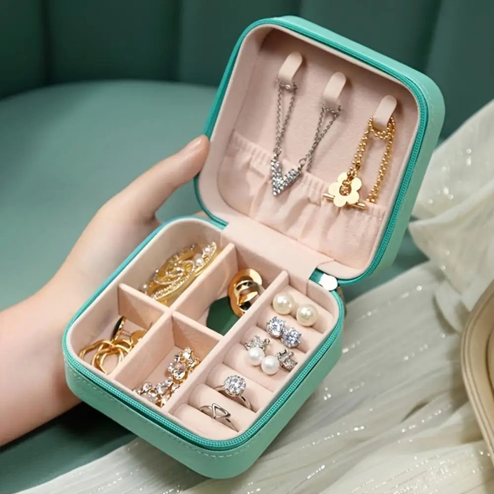 Mini Jewelry Box – Portable Travel Organizer for Earrings & Necklaces